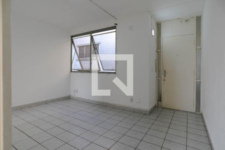 Sala de apartamento para alugar com 2 quartos, 55m² em Vila Mogilar, Mogi das Cruzes