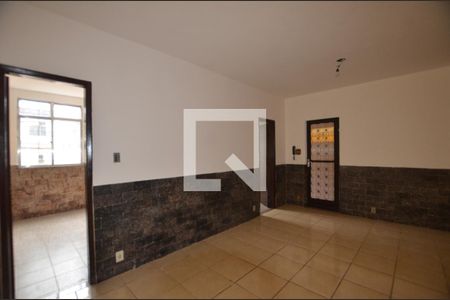 Sala de casa para alugar com 2 quartos, 100m² em Osvaldo Cruz, Rio de Janeiro