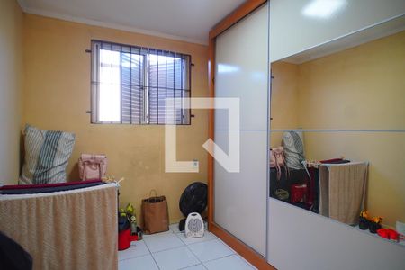 Quarto 1 de apartamento à venda com 2 quartos, 37m² em Rubem Berta, Porto Alegre