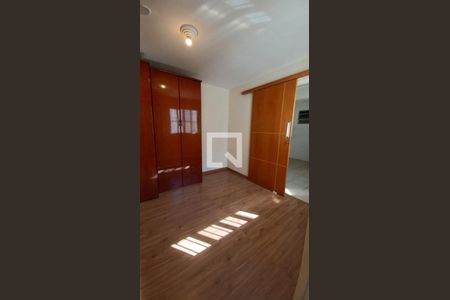 quarto  de casa à venda com 3 quartos, 116m² em São Lucas, São Paulo
