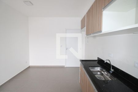 Sala / Cozinha de apartamento para alugar com 2 quartos, 65m² em Parada Xv de Novembro, São Paulo