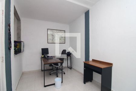 Sala/Quarto de casa para alugar com 1 quarto, 22m² em Jardim Guayana, Taboão da Serra