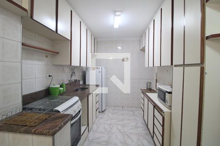 Cozinha de apartamento para alugar com 3 quartos, 62m² em Jardim Taquaral, São Paulo