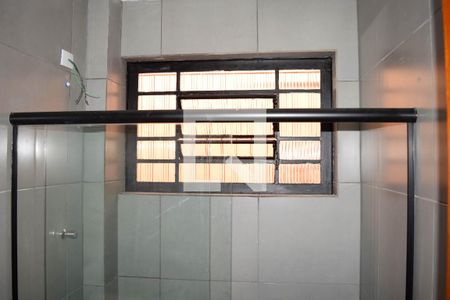 Banheiro de apartamento para alugar com 1 quarto, 30m² em Penha de França, São Paulo