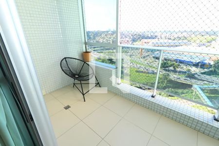 Varanda de kitnet/studio para alugar com 1 quarto, 45m² em Caminho das Árvores, Salvador