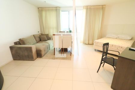 Studio de kitnet/studio para alugar com 1 quarto, 45m² em Caminho das Árvores, Salvador