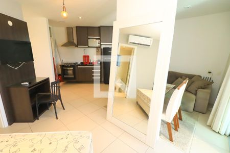 Studio de kitnet/studio para alugar com 1 quarto, 45m² em Caminho das Árvores, Salvador