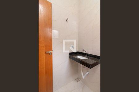 Banheiro da Suíte 1 de casa à venda com 2 quartos, 120m² em Jardim Maringa, São Paulo