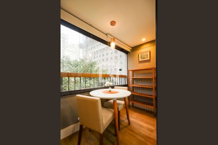 Varanda de kitnet/studio à venda com 1 quarto, 25m² em Brooklin, São Paulo