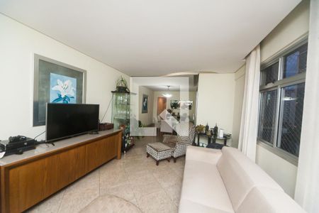 Apartamento à venda com 4 quartos, 129m² em Funcionários, Belo Horizonte