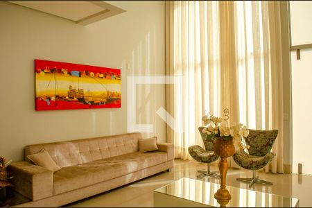 Casa à venda com 4 quartos, 208m² em Residencial Morumbi, Goiânia