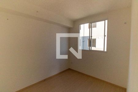 Quarto 2 de apartamento para alugar com 2 quartos, 36m² em Rio do Ouro, São Gonçalo