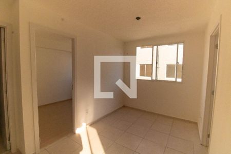 Sala de apartamento para alugar com 2 quartos, 36m² em Rio do Ouro, São Gonçalo