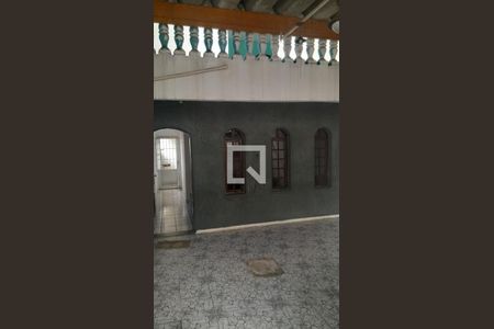 AREA EXTERNA de casa à venda com 3 quartos, 150m² em Pestana, Osasco