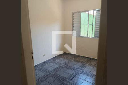 Foto 15 de casa à venda com 3 quartos, 100m² em Jardim Marisa, São Paulo