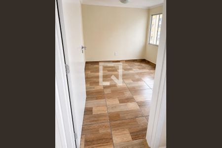 Quarto de apartamento para alugar com 2 quartos, 39m² em Jardim Vaz de Lima, São Paulo