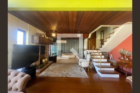 Apartamento à venda com 3 quartos, 240m² em Centro, São Leopoldo