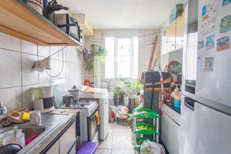 Cozinha  de apartamento à venda com 2 quartos, 48m² em Jardim Apura, Diadema