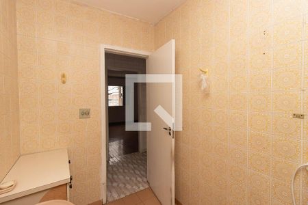 Banheiro de casa à venda com 3 quartos, 250m² em Jardim Tremembe, São Paulo