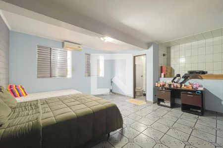Suíte de casa à venda com 3 quartos, 200m² em Santo Antônio, Osasco