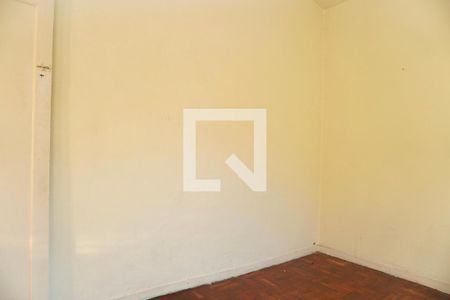 Quarto 1 de casa para alugar com 3 quartos, 50m² em Alto Caiçaras, Belo Horizonte