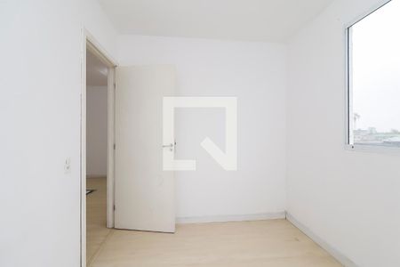 Quarto 1 de apartamento para alugar com 2 quartos, 39m² em Itaim Paulista, São Paulo