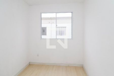 Quarto 2 de apartamento para alugar com 2 quartos, 39m² em Itaim Paulista, São Paulo