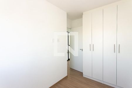 Quarto 1 de apartamento para alugar com 2 quartos, 54m² em Vila Esperança, São Paulo