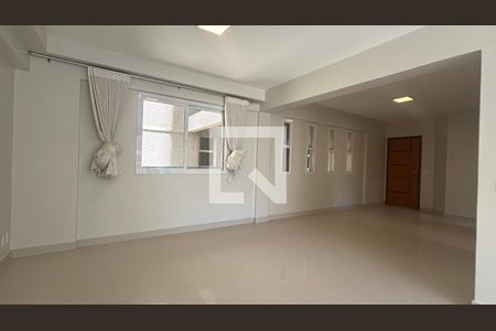 Sala de apartamento para alugar com 4 quartos, 150m² em Setor Bueno, Goiânia