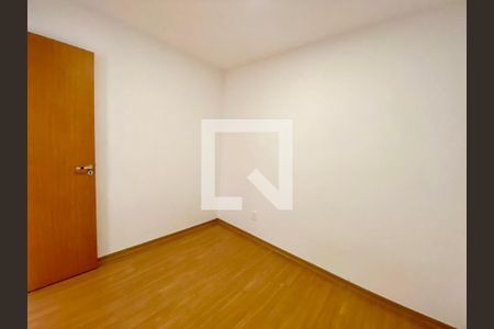 Quarto 1 de apartamento para alugar com 2 quartos, 38m² em Jardim Rosa de Franca, Guarulhos