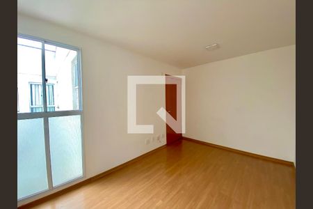 Sala de apartamento para alugar com 2 quartos, 38m² em Jardim Rosa de Franca, Guarulhos