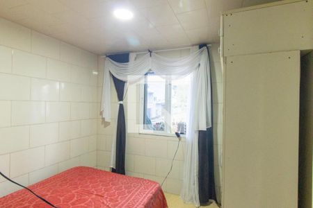 Quarto 1 de casa à venda com 2 quartos, 300m² em Uberaba, Curitiba