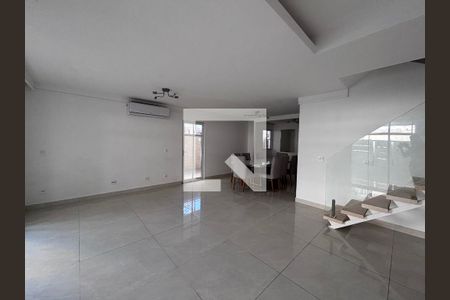 Sala de casa de condomínio à venda com 3 quartos, 213m² em Recreio dos Bandeirantes, Rio de Janeiro