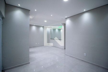 Sala de casa de condomínio para alugar com 3 quartos, 190m² em Parque São Bento, Sorocaba