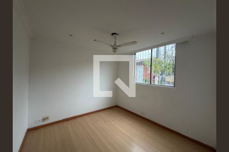 Quarto 1  de apartamento para alugar com 2 quartos, 55m² em Freguesia (jacarepaguá), Rio de Janeiro