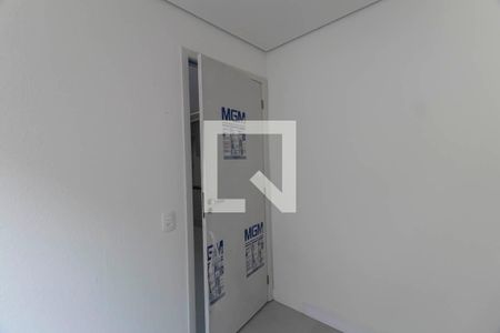 Quarto 1 de apartamento para alugar com 2 quartos, 32m² em Quinta da Paineira, São Paulo