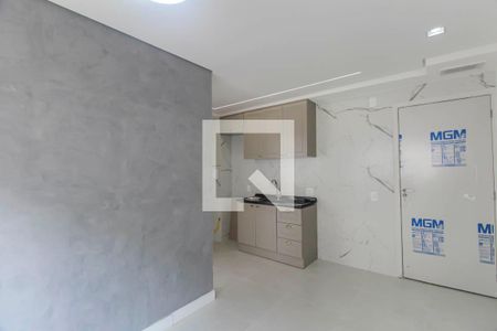 Sala/Cozinha de apartamento para alugar com 2 quartos, 32m² em Quinta da Paineira, São Paulo