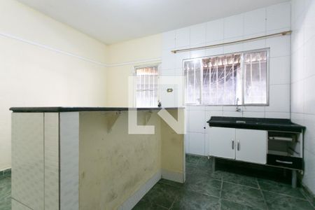 Cozinha  de casa para alugar com 1 quarto, 35m² em Vila Verde, São Paulo