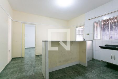Cozinha  de casa para alugar com 1 quarto, 35m² em Vila Verde, São Paulo