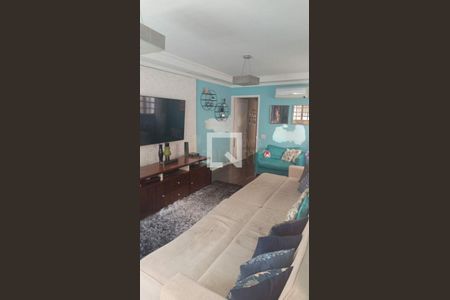Casa à venda com 3 quartos, 220m² em Campo Grande, São Paulo