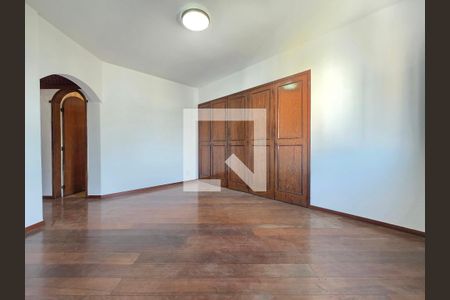 Quarto Suíte Master  de apartamento para alugar com 4 quartos, 303m² em Santo Agostinho, Belo Horizonte