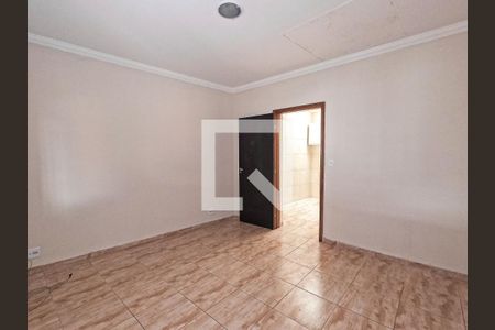 Quarto de casa para alugar com 1 quarto, 100m² em Vila Boacava, São Paulo