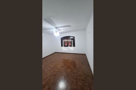 Casa para alugar com 3 quartos, 120m² em Vila Anastácio, São Paulo