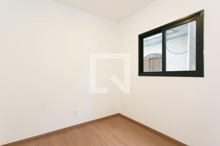 Quarto 1  de apartamento para alugar com 2 quartos, 43m² em Vila Jacuí, São Paulo