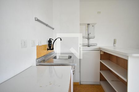Sala/Cozinha de apartamento para alugar com 1 quarto, 32m² em Mirandópolis, São Paulo
