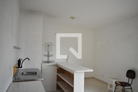Sala/Cozinha de apartamento para alugar com 1 quarto, 32m² em Mirandópolis, São Paulo