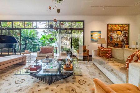 Casa à venda com 4 quartos, 608m² em Real Parque, São Paulo