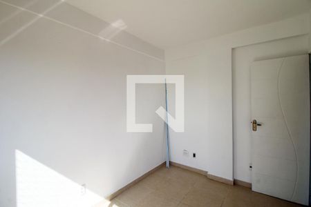 Quarto 2 de apartamento para alugar com 2 quartos, 130m² em Vila da Penha, Rio de Janeiro