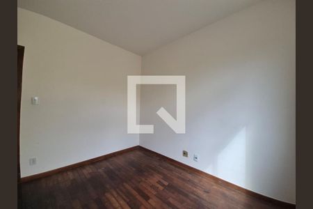 Quarto de apartamento para alugar com 2 quartos, 59m² em Santa Amelia, Belo Horizonte