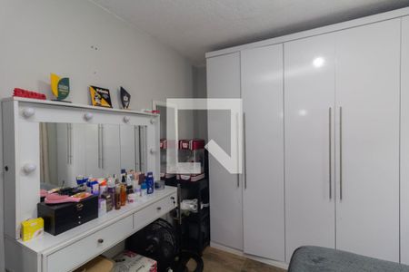 Quarto 1 de apartamento para alugar com 2 quartos, 46m² em Conjunto Residencial José Bonifácio, São Paulo
